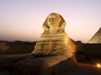 埃及发现新的狮身人面像 专家：不急于从地下取出