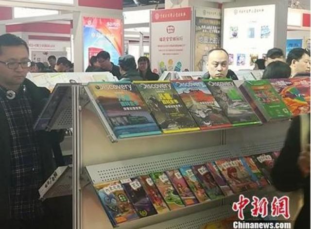 亲子阅读火热背后 “家长焦虑”折射何种隐忧？