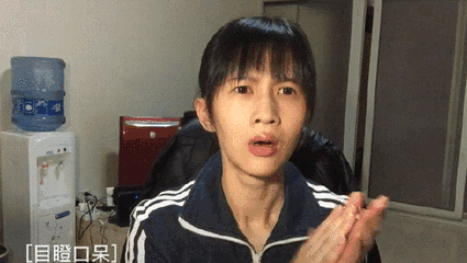 戏精男子夸口给女友买豪车，没钱提车挥刀砍双臂谎称被抢