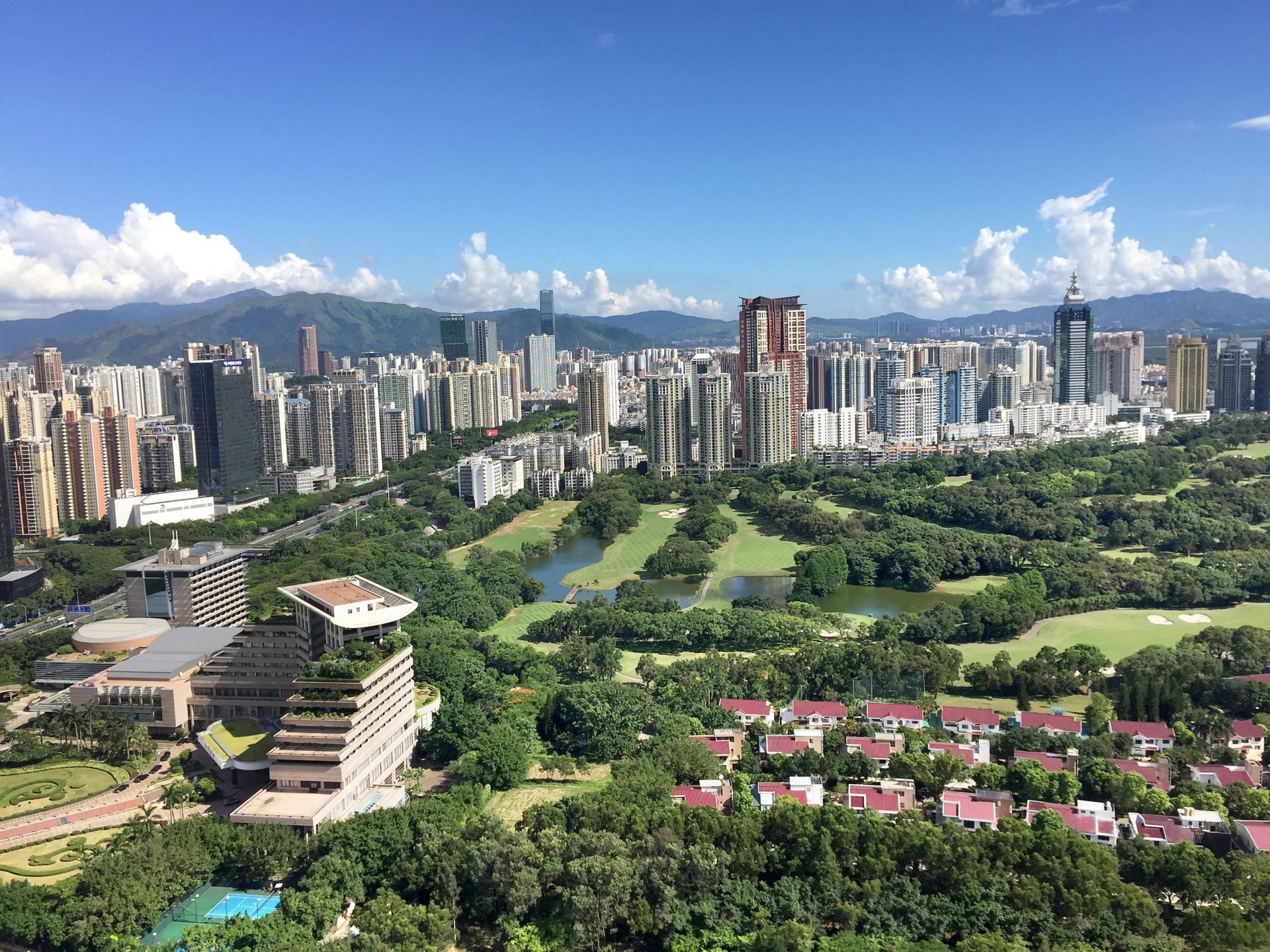 市委常委会召开会议  传达学习贯彻习近平总书记重要讲话精神