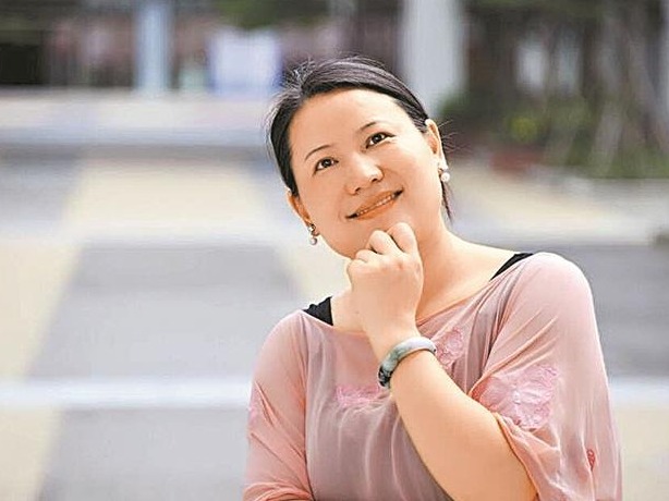 深圳市直属学校“年度教师”谢芳芳：关注每个孩子成长的轨迹