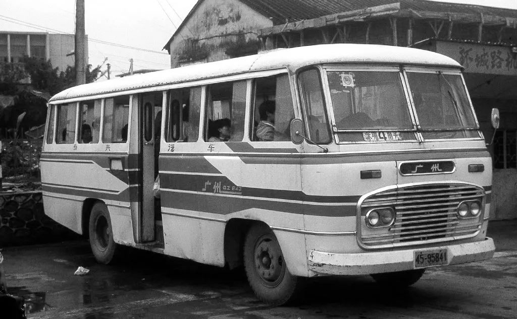 2000年公交车图片图片