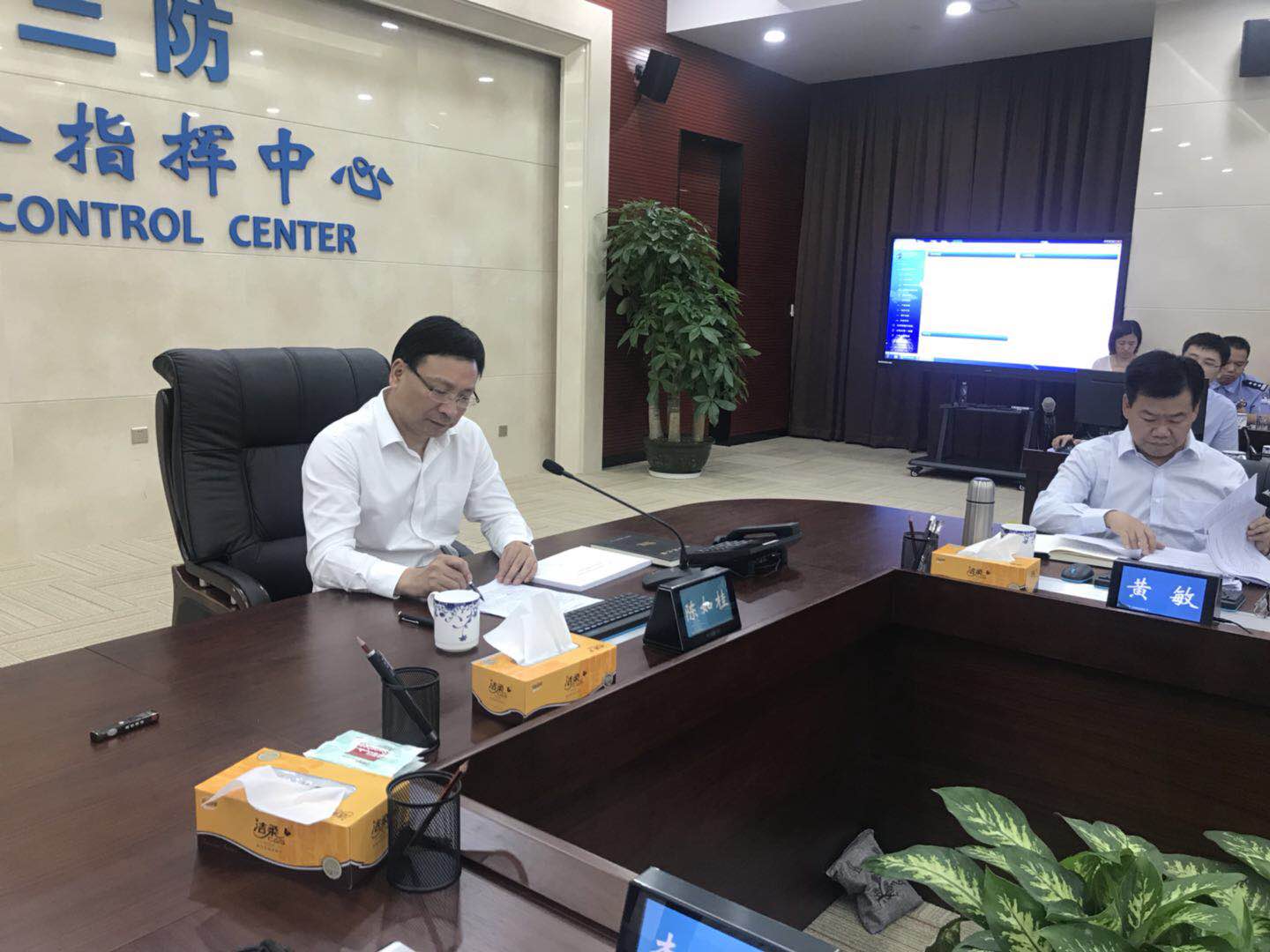 深圳严阵以待 对防御超强台风再检查再部署再动员