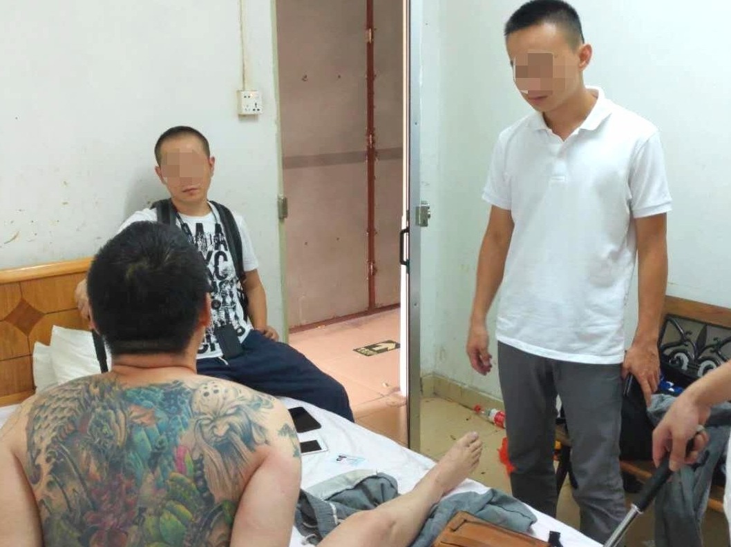 网上招同伙预谋入室盗窃抢劫 还没下手就被深圳警方“一锅端”！