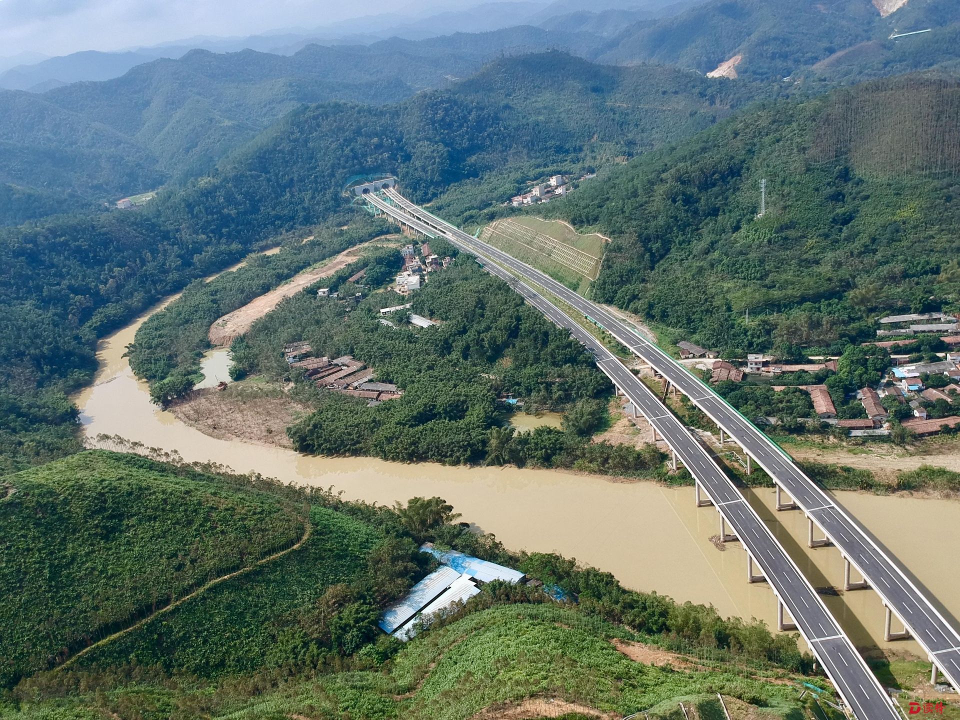 新阳高速公路图片