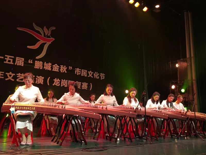展现市民风采！中老年文艺汇演龙岗登场