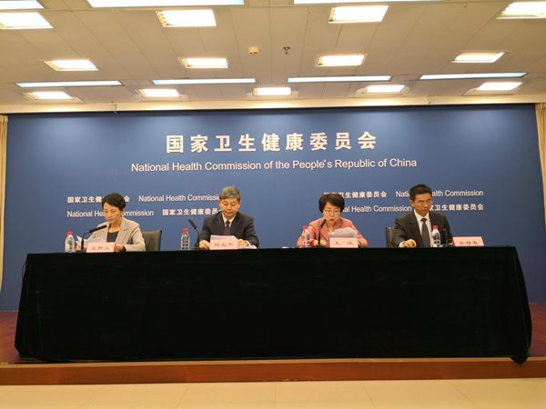 我国存活艾滋病感染者约125万，新发感染者每年8万例左右