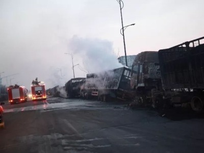 张家口化工厂附近爆炸事故已致22死22伤，伤员大部分为货车司机  