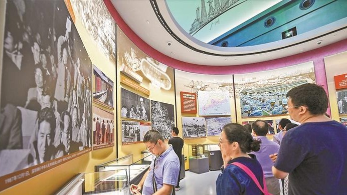 深圳元素在“大潮起珠江——广东改革开放40周年展览”中闪耀