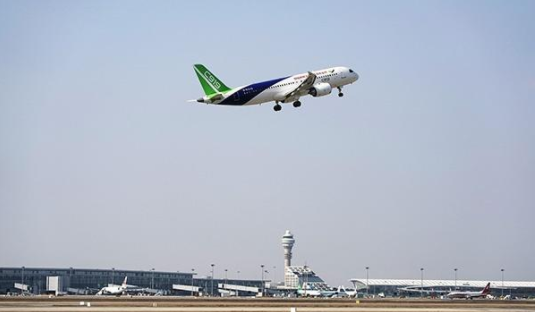 视频来了！国产大型客机C919第三架机完成首飞