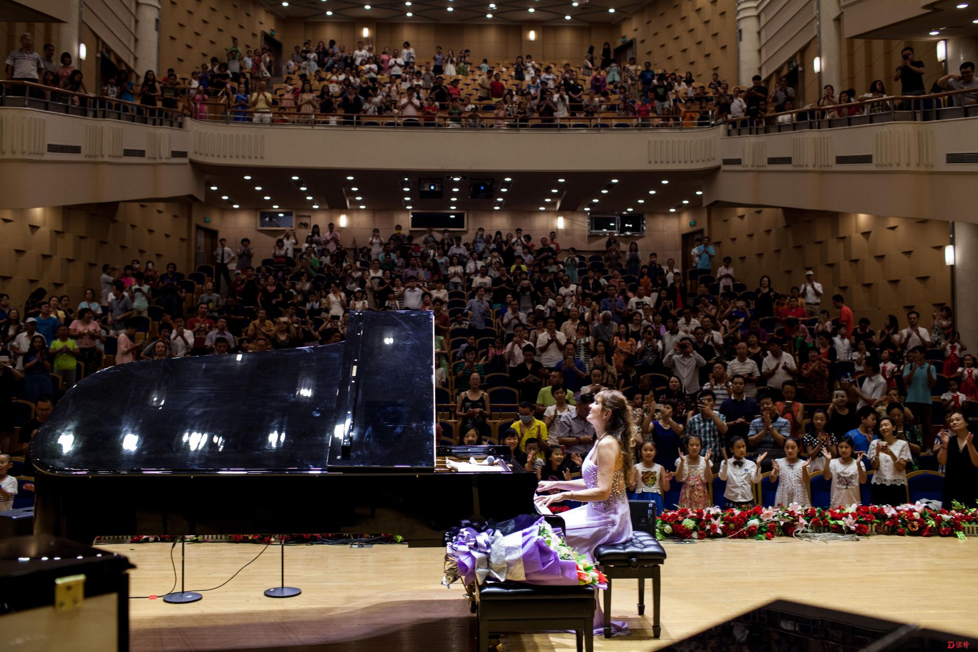 来自中国的小琴童们还将与钢琴公主一同演奏,给现场观众带来不同感受