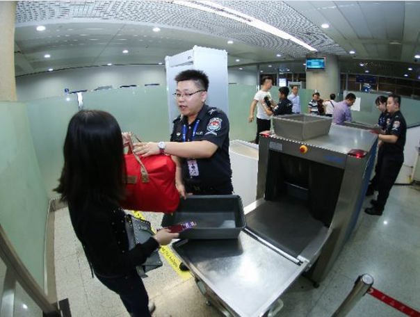 深圳机场开启差异化安检，安全信用好的旅客可走快捷通道