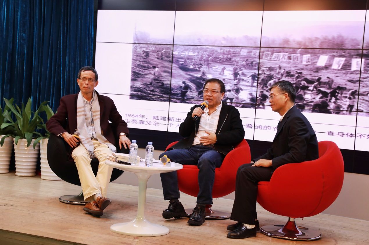 “深圳晚八点周五书友会”迎来了一场特别活动