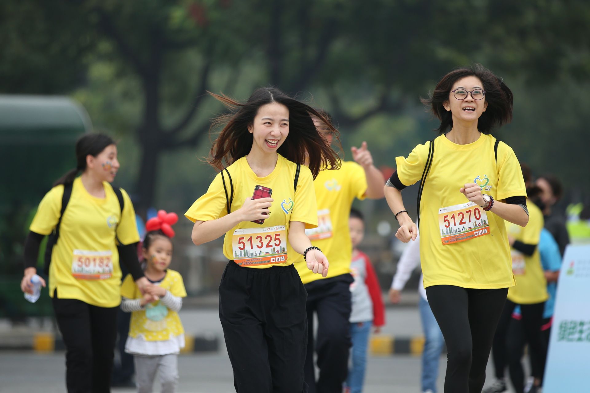 4000名莞城志愿者参加万米公益长跑