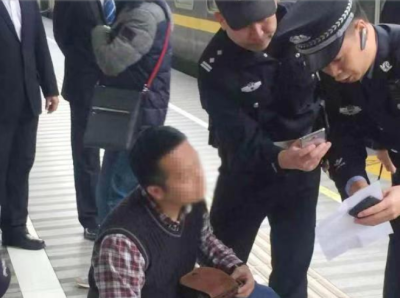 龙华法院在火车站抓获一名失信被执行人