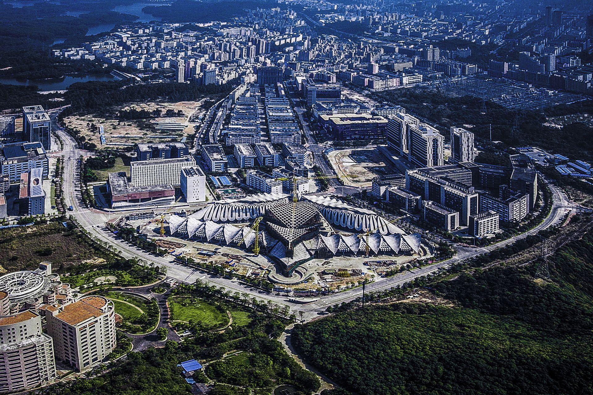 大浪时尚小镇打造“两区三中心”，建设世界级时尚产业集群