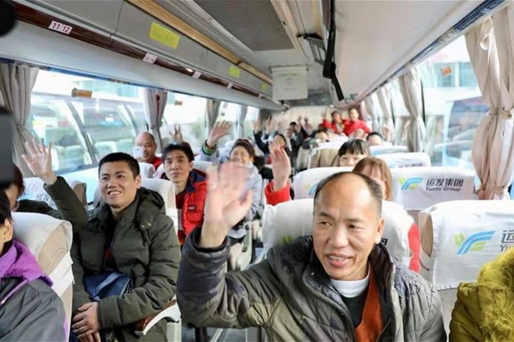 抢到回家的车票了吗？龙岗准备了1130张免费车票等你来领