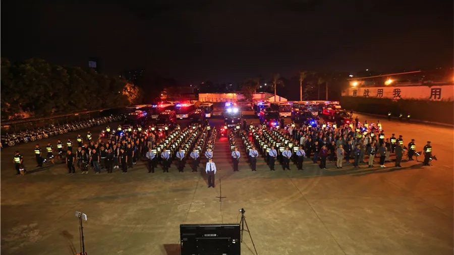 深圳公安“9·10”专案行动震撼现场视频曝光！60多个黑社会成员被一锅端