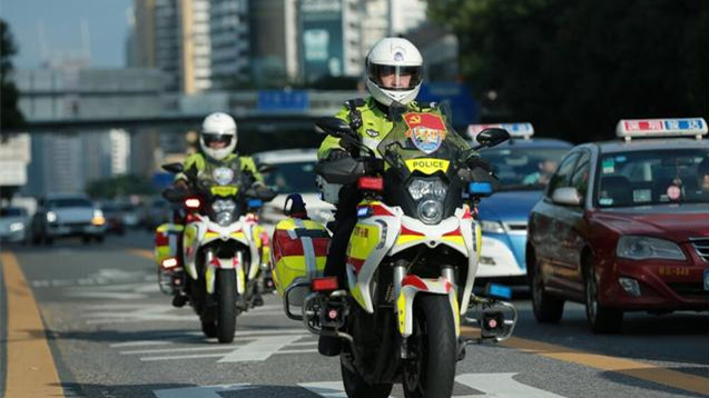 春节期间深圳每天25000警力在岗，警方发布春节期间安全提示