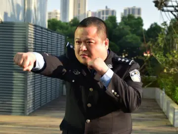 每日警星 | 张勇：思维敏捷的“黄赌克星”
