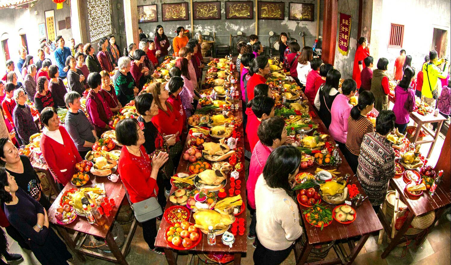 坪山海内外曾氏后人祭祖 祈求新年五谷丰登