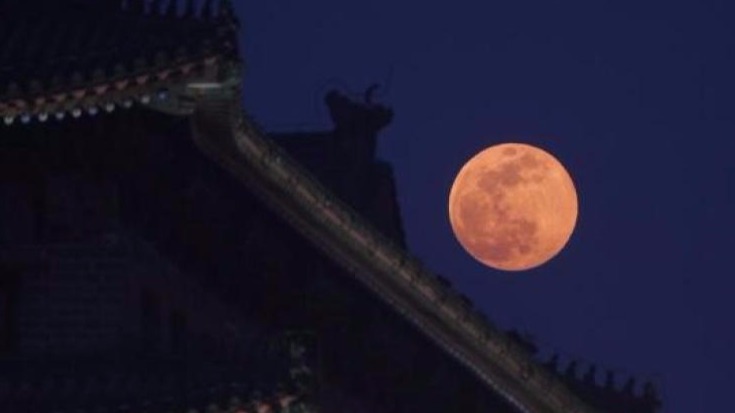 本年度最后一个“超级月亮”没看到？今晚18点26分还有