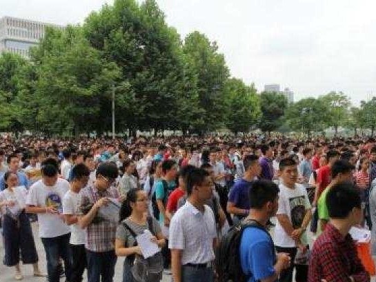 多所高校自主招生设体质测试：考立定跳、肺活量等