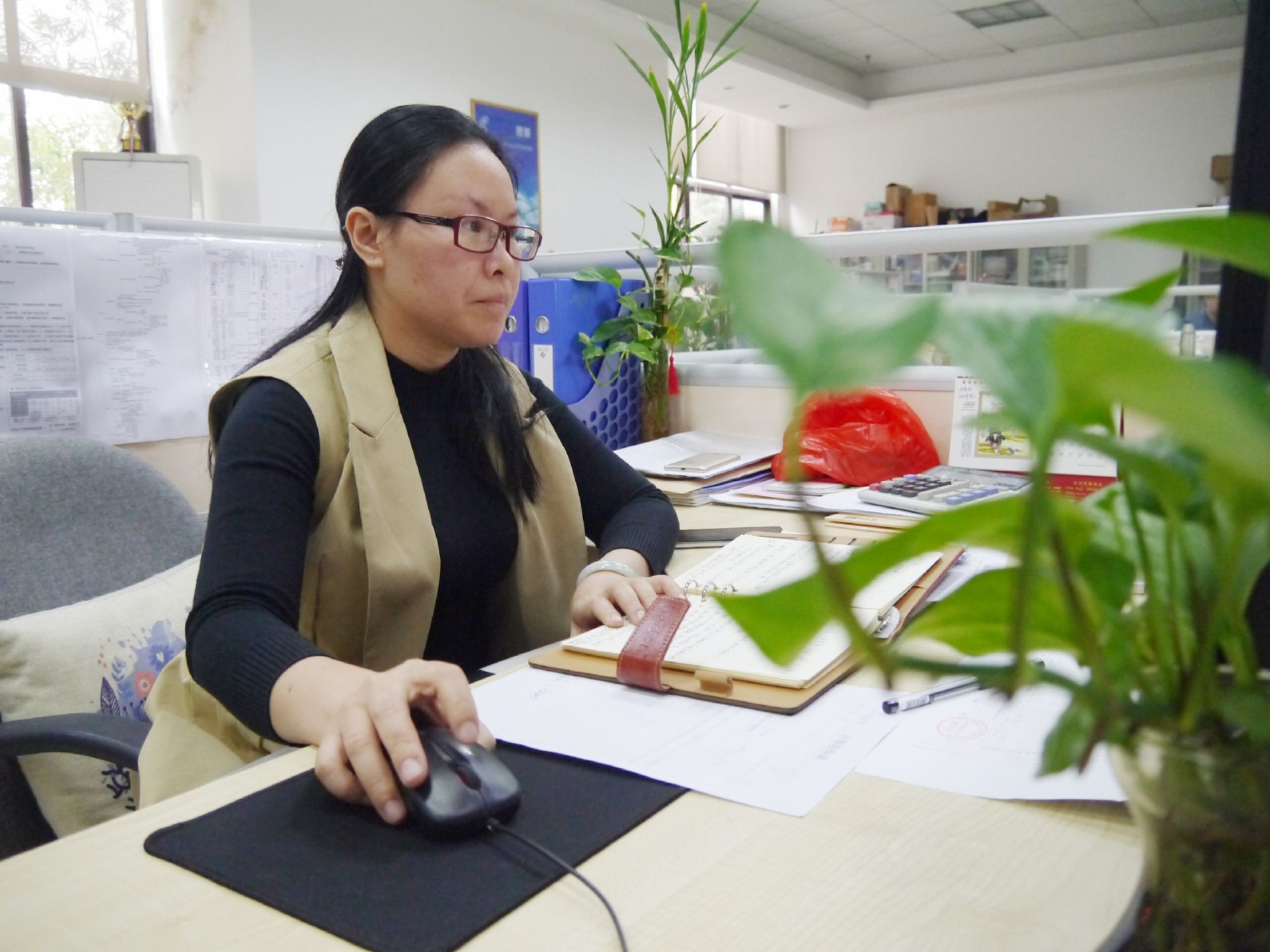 坚强女子张畴燕，她是8口之家的“脊梁”