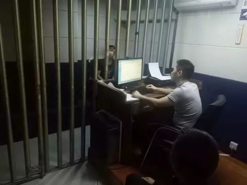  离职小伙偷盗钱物，最终难逃法网