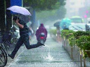 明天深圳局部将有大雨，伴有雷暴和短时强降雨