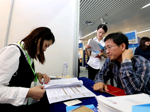 @深圳用人单位，今后招人要核查其违法犯罪与信用记录