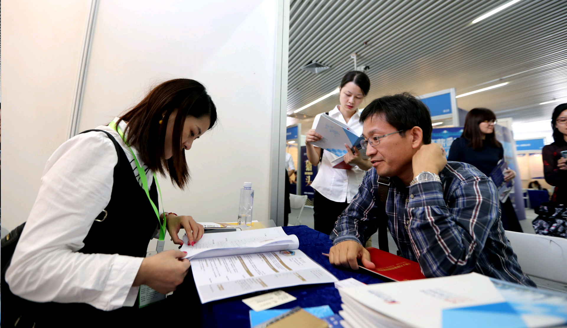 5000个年薪20万+高薪职位！周末别错过深圳这场重磅揽才盛宴
