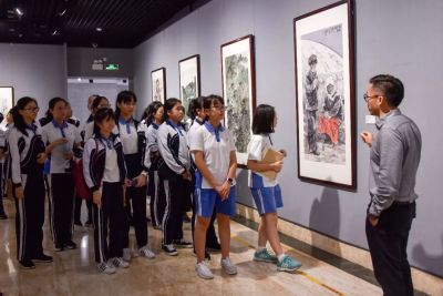 深圳美术馆“绘课厅”打造开放式课堂