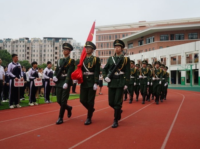 青春无悔，军营绽放！2019年福田区校园征兵宣传月活动启动