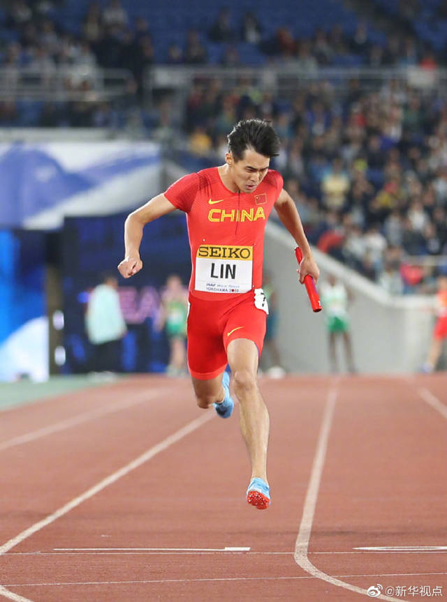 打破亚洲纪录中国队晋级男子4x200米接力决赛