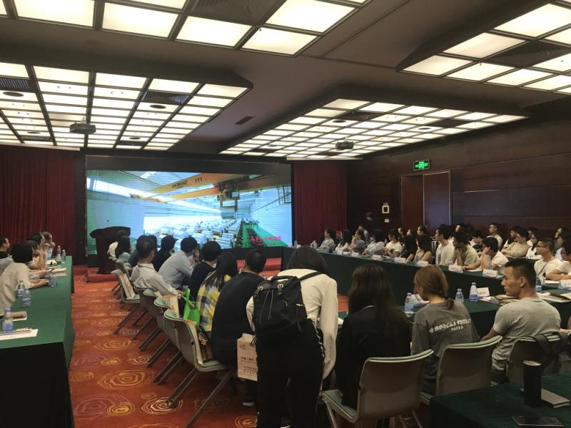 乌鲁木齐来深推介旅游并招商引资