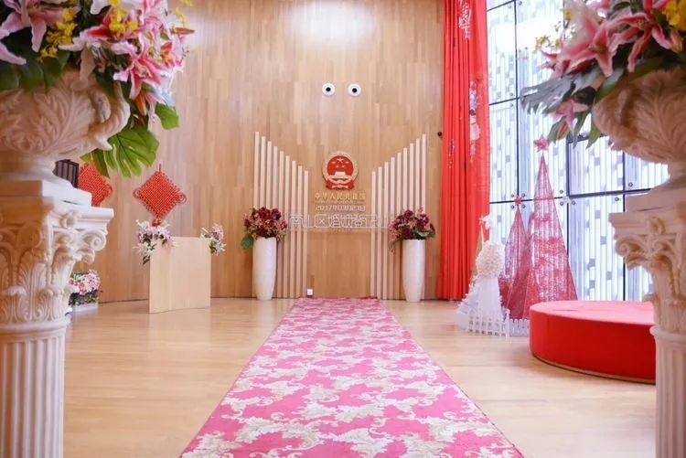 “5.20”将迎婚姻登记“甜蜜”高峰，各区婚姻登记处号源几乎被抢空