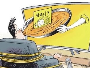 电视开机广告透支消费者信任：谁来请走客厅文化“钉子户”