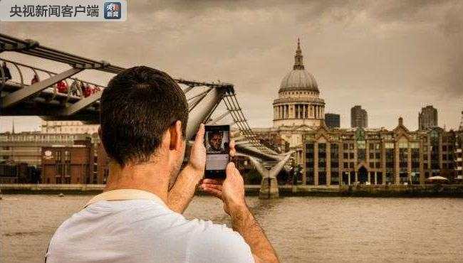 从英国向中国打电话