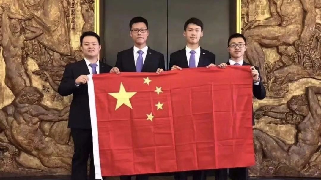 三个第一，都是我们的！