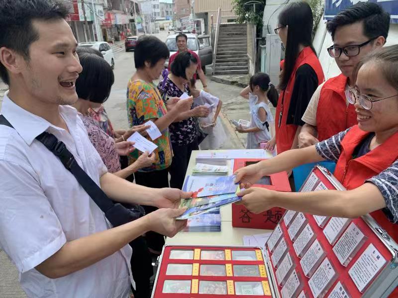引导群众“火眼识毒”！大鹏开展禁毒活动