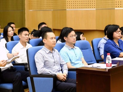 “零距离”学法！深圳市组织开展领导干部旁听庭审活动