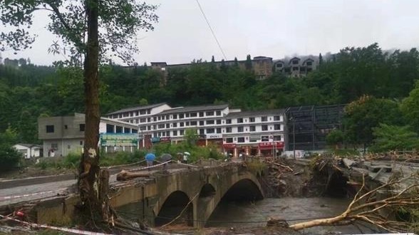 阿坝州部分地区多处发生暴雨灾害：已造成7人死亡