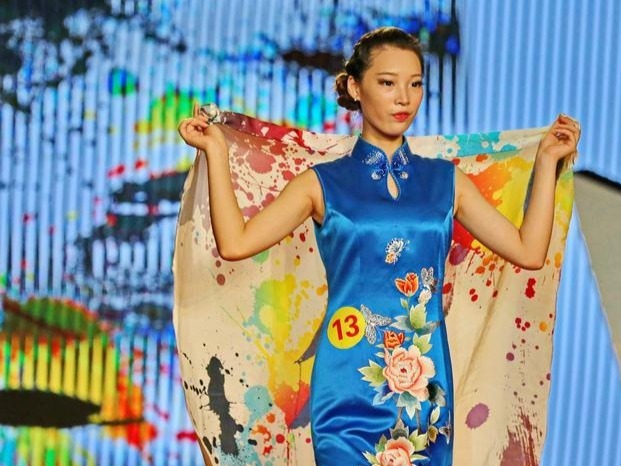 深圳•绍兴周，绍兴带去了6100余件工业品