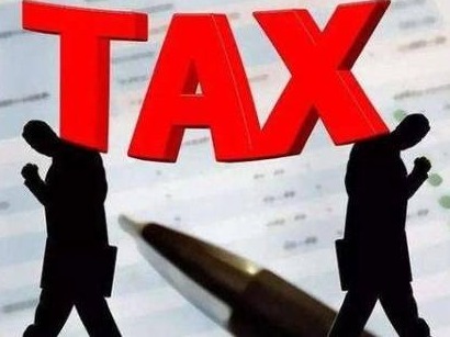 不折不扣的伤人害己！美关税大棒冲击全球贸易和产业链