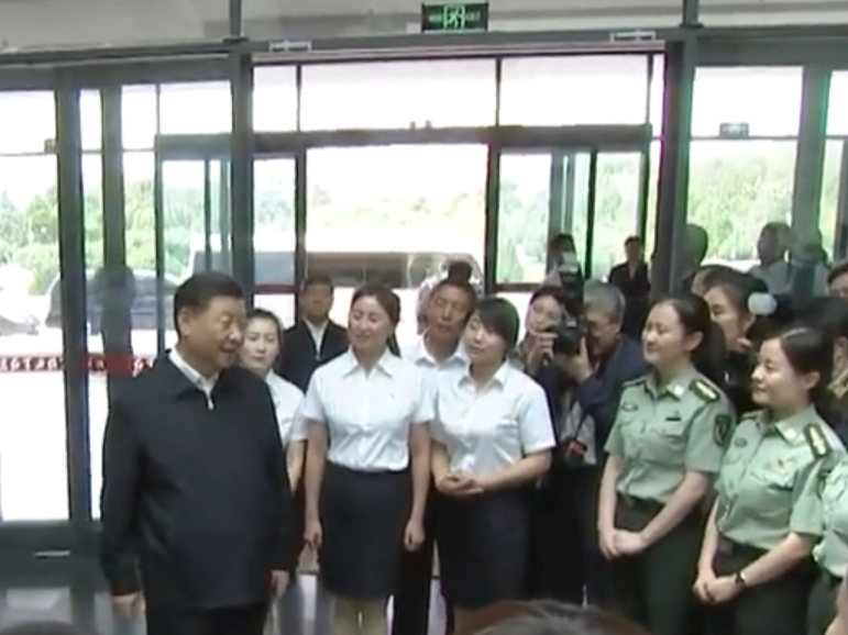 习近平：要传承弘扬好革命精神