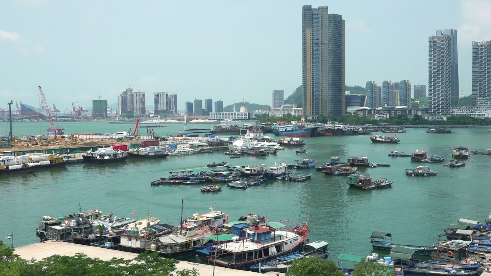 南海开渔！深圳渔政开展巡航执法检查