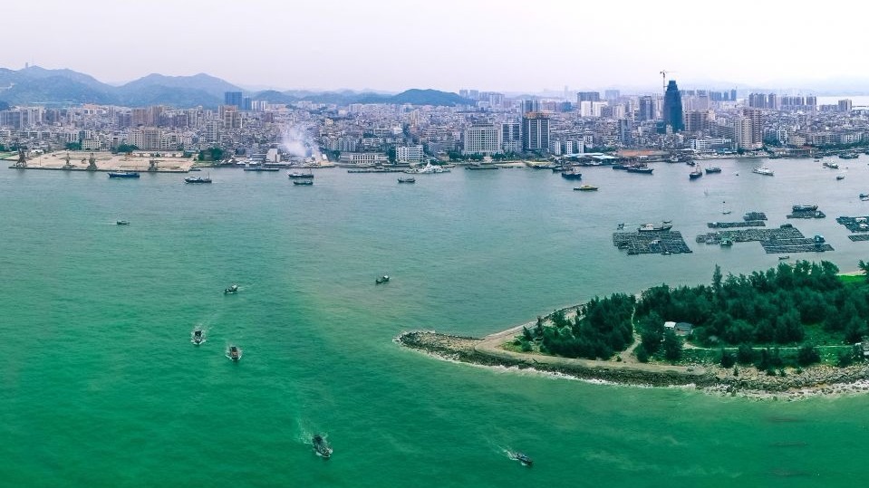 开渔！出海吉祥平安 归来渔虾满仓 