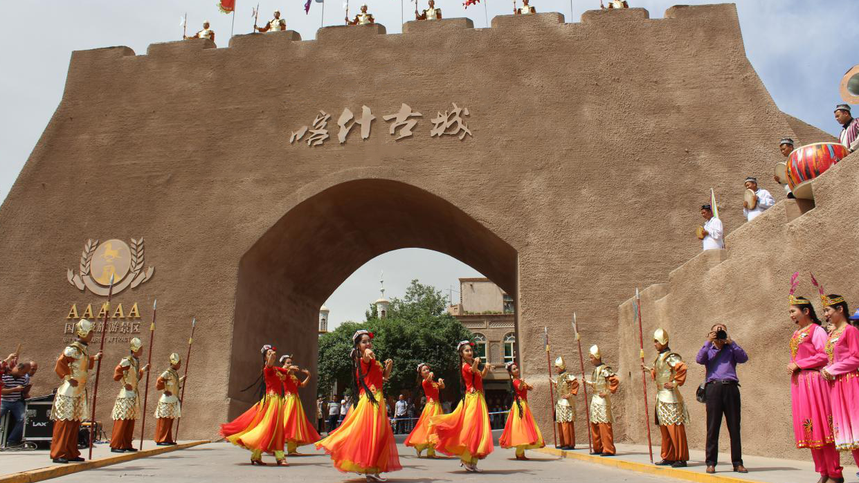 大局·喀什行 | 倾情援疆！深圳为“丝路明珠”注入磅礴动力