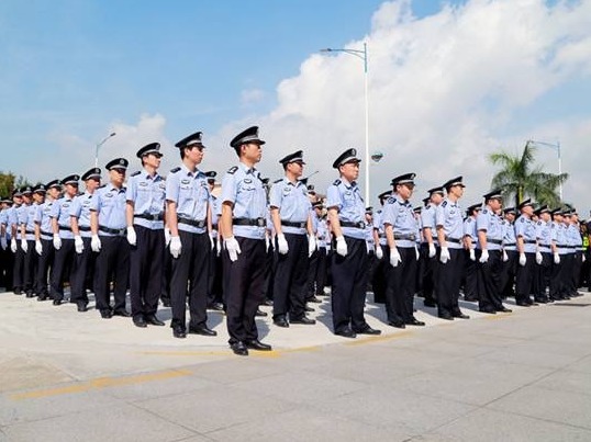 “警民携手写平安”系列报道① | 深圳警方栉风沐雨守护万家灯火